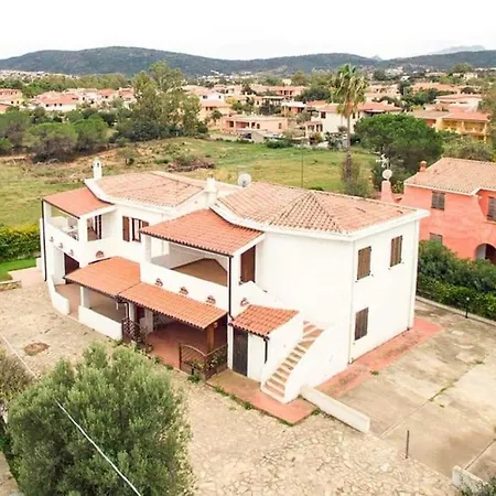 Tavernetta Trilo 2 شقة